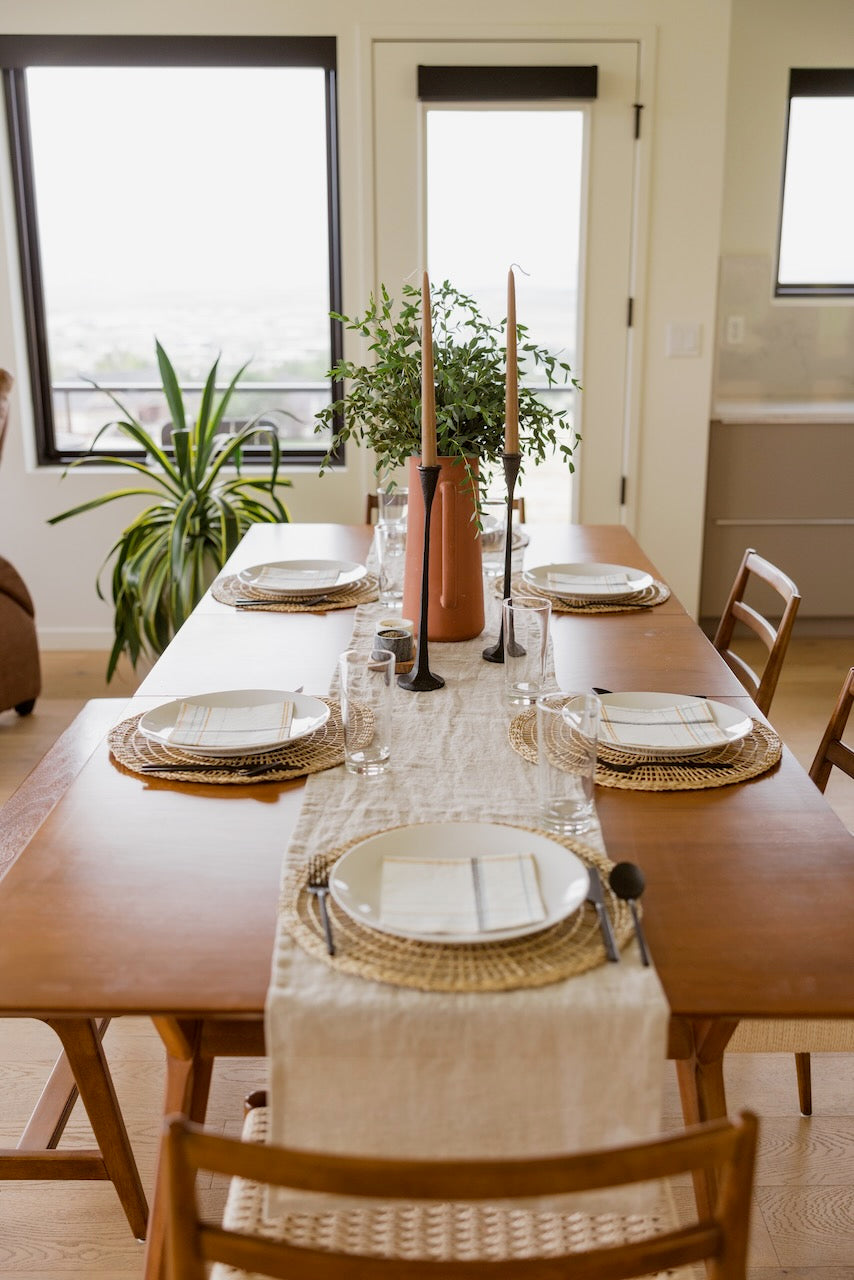 Manon Linen Table Runner