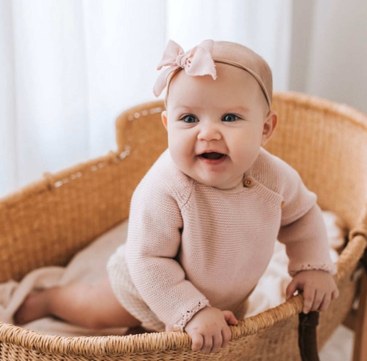 Blush Edged Bow