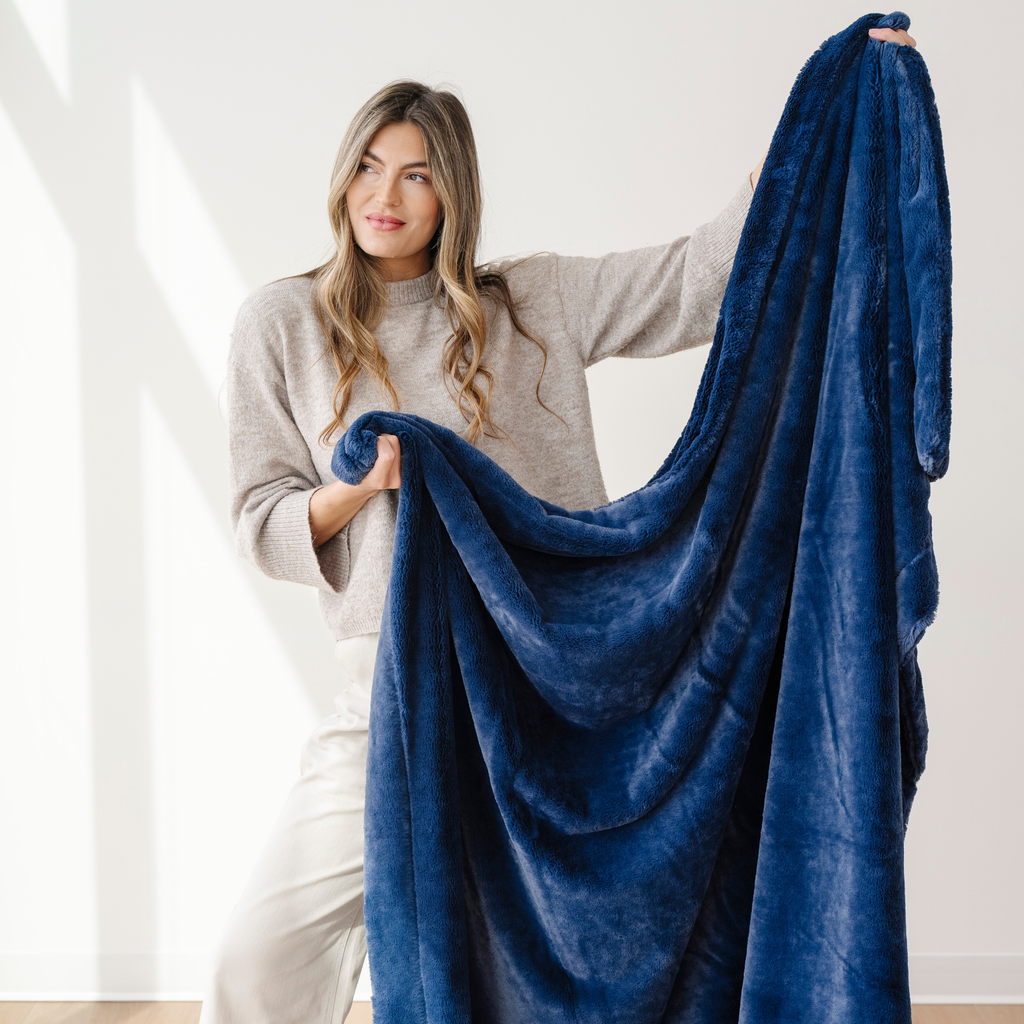 LUSH THROW BLANKETS