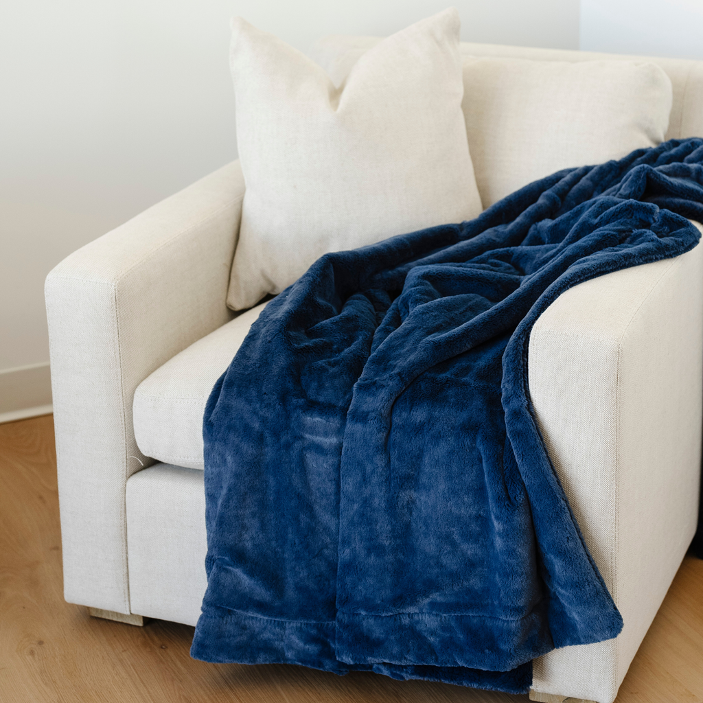 LUSH THROW BLANKETS